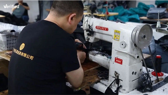 Guangzhou Mingao Leather Goods Co., Ltd. 製造者の生産ライン